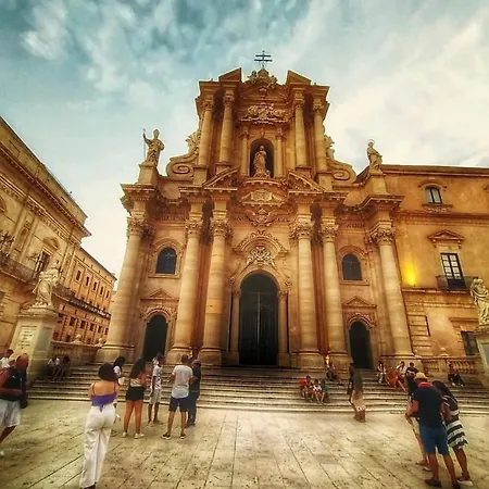 Perla Marina Ortigia * Syrakus