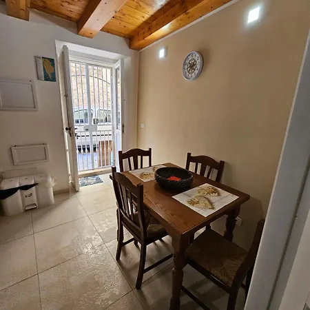 Perla Marina Ortigia Syrakus